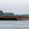 Sequence through a tight turn on the Pocomoke River. Watch the background in relation to the tug.